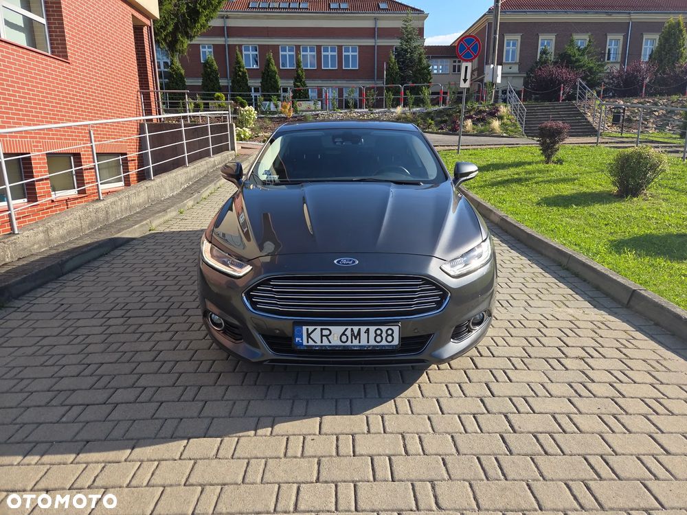 Ford Mondeo 2.0 EcoBoost Titanium - 8