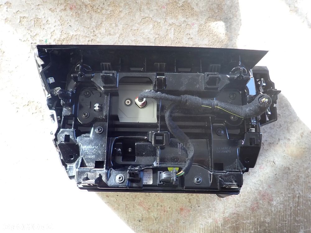 PEUGEOT 308 III T10 RADIO NAVI 9835234680 - 3