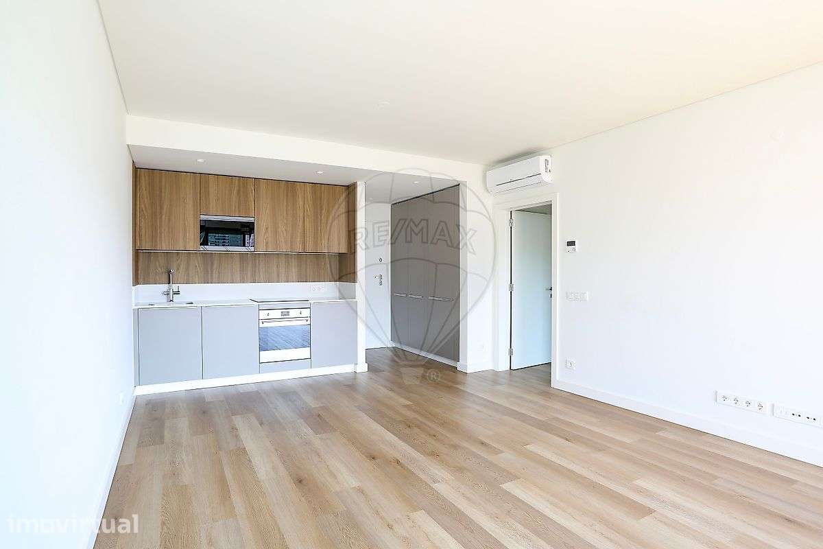 Apartamento T1 para venda - Grande imagem: 2/19