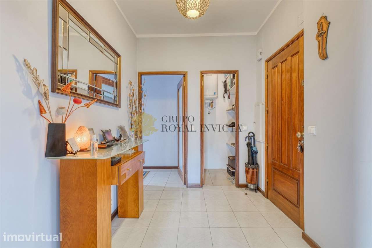 Apartamento T2 ao metro da Campainha - Baguim do Monte - Grande imagem: 2/21
