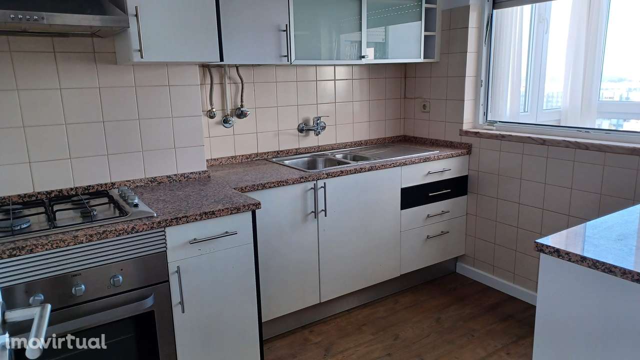 Apartamento, 69 m², Carcavelos e Parede - Grande imagem: 2/6