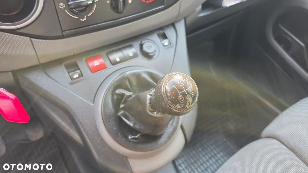 Peugeot Partner - 22