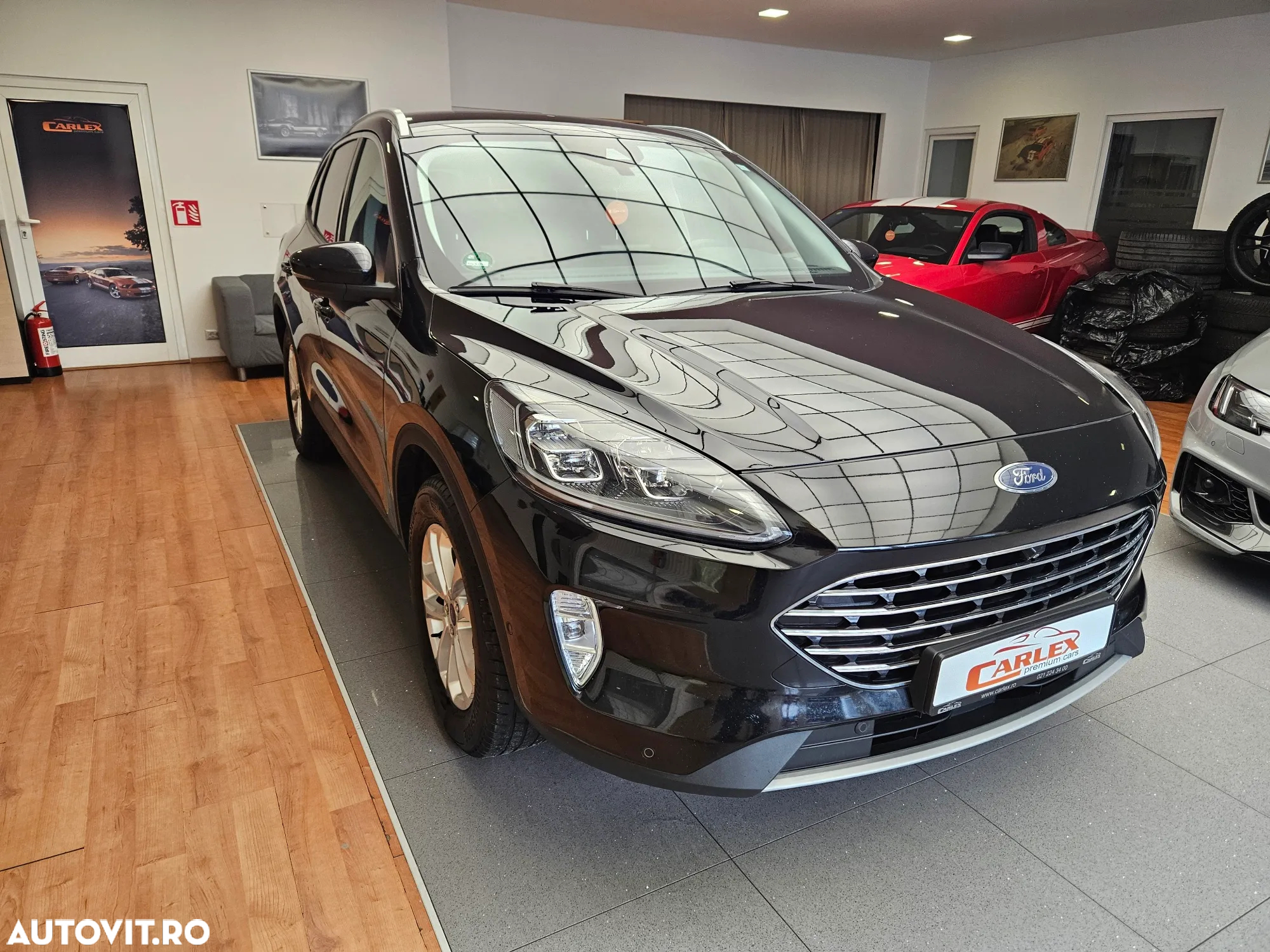 Ford Kuga 2.0 EcoBlue A8 AWD Titanium X - 3