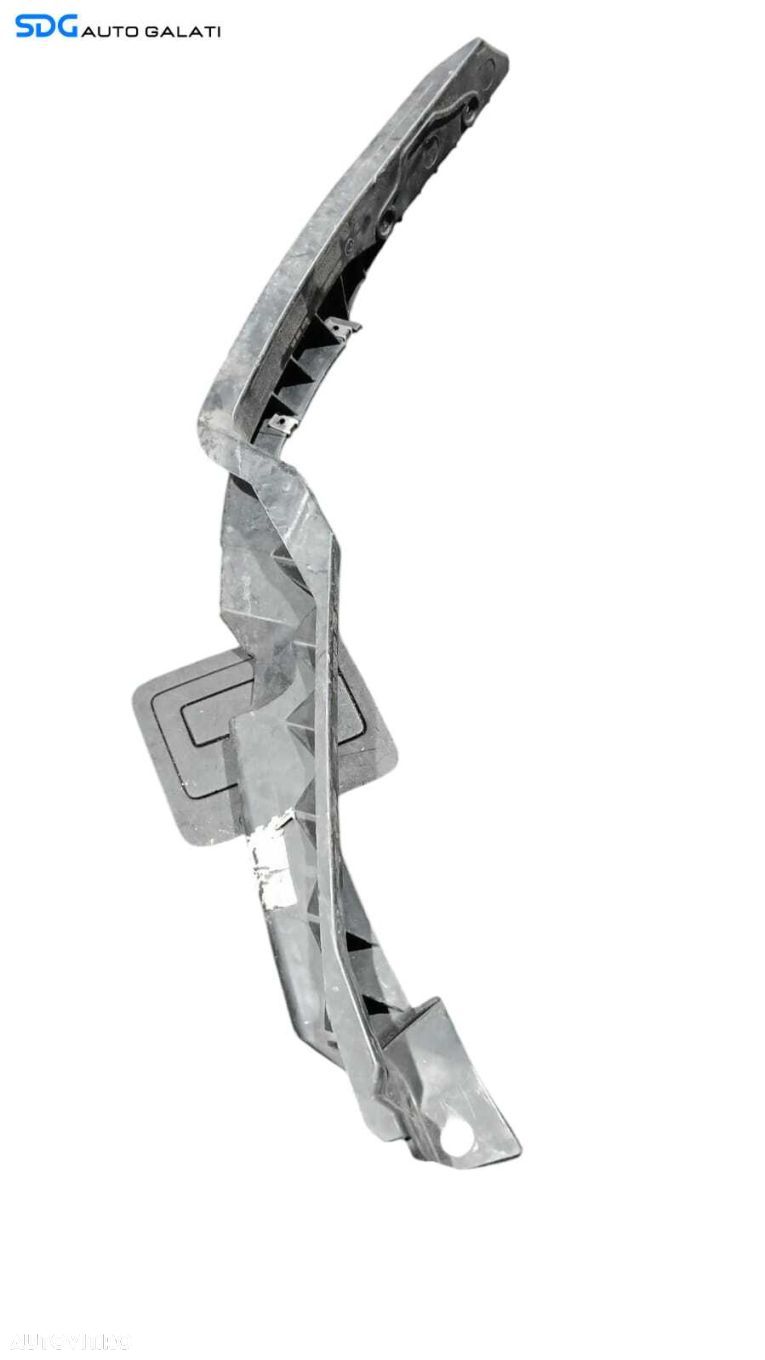 Suport Ghidaj Dreapta pentru Bara Spoiler Fata Skoda Octavia 2 NFL Non Facelift 2004 - 2013 Cod 1Z0807183D [M8317] - 1