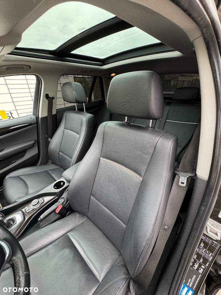 BMW X1 - 4