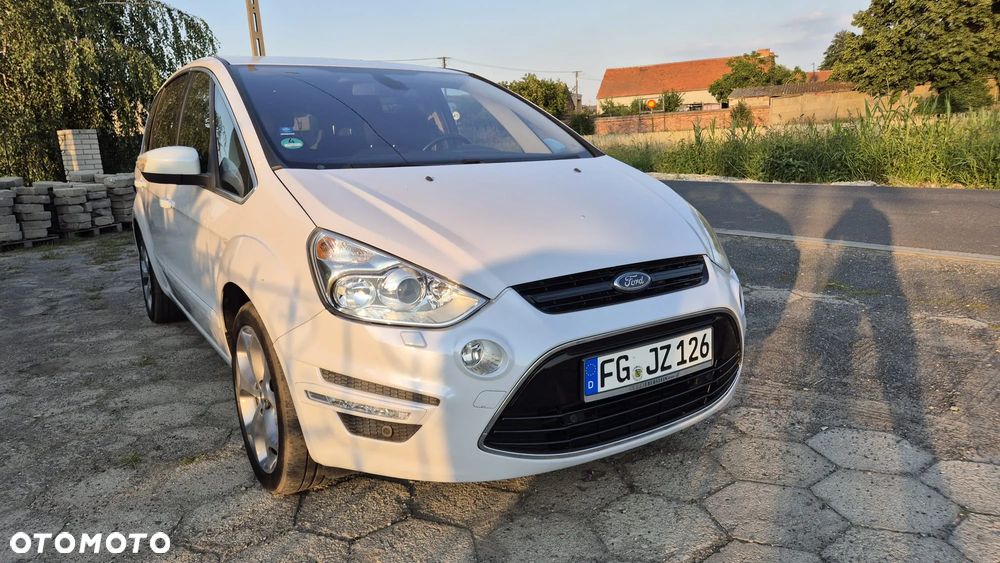 Ford S-Max - 27