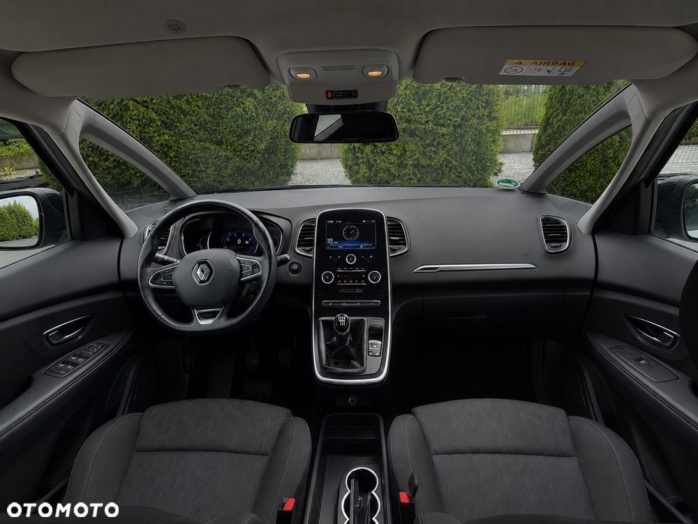 Renault Scenic TCe 140 GPF LIMITED - 16