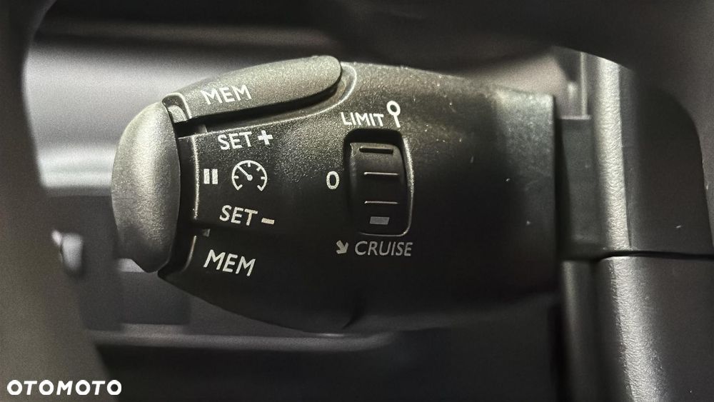 Citroën C3 1.2 PureTech Max EAT6 - 27