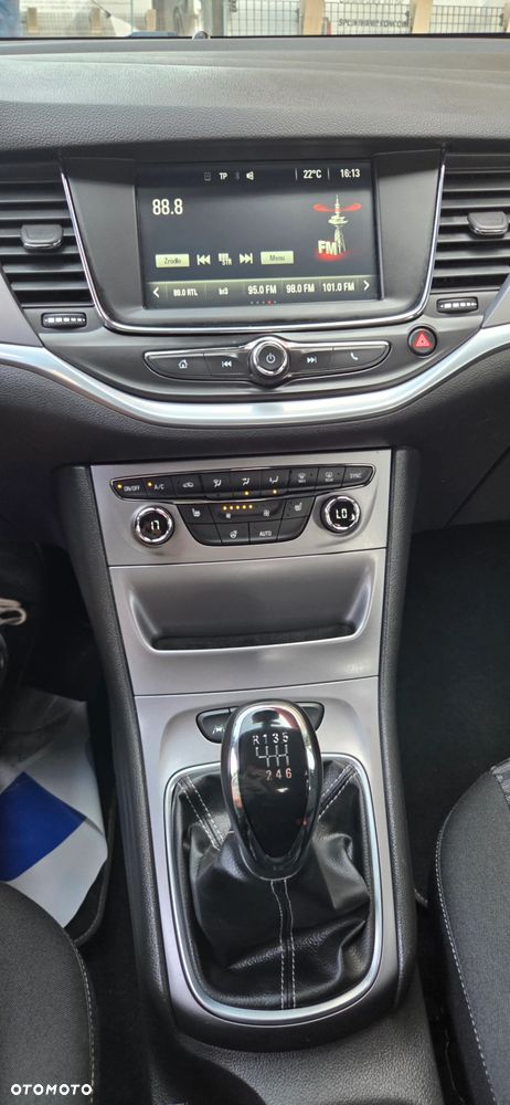 Opel Astra 1.4 Turbo Dynamic - 30