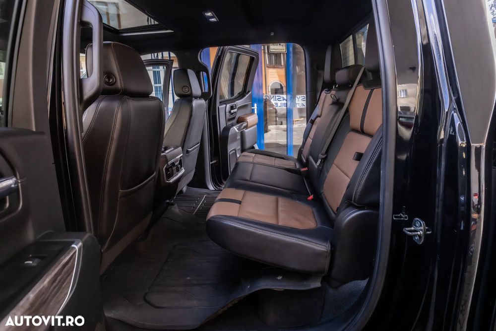 Chevrolet Silverado - 14