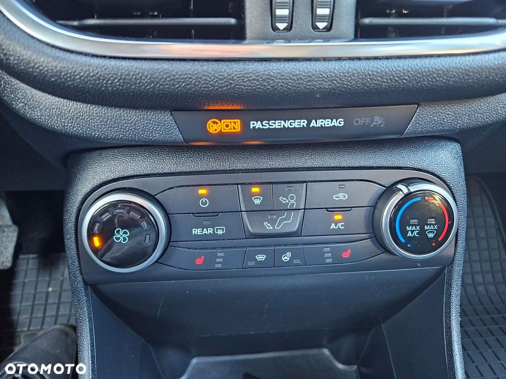 Ford Fiesta 1.0 EcoBoost S&S COOL&CONNECT - 16