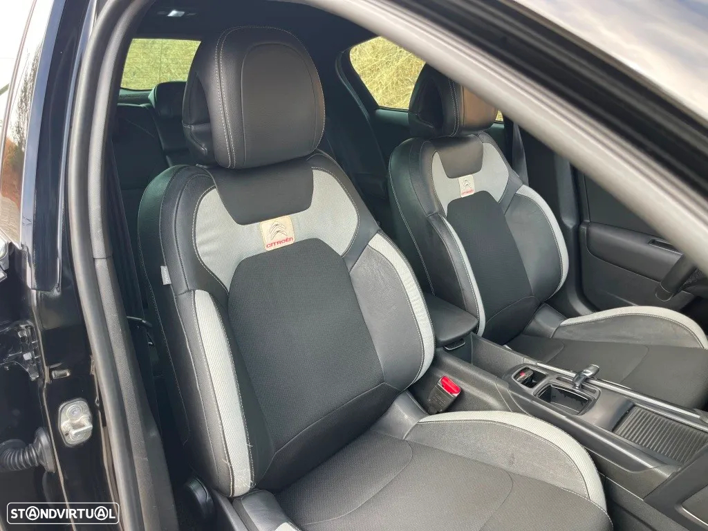 Citroën DS4 1.6 e-HDi So Chic CMP6 - 36