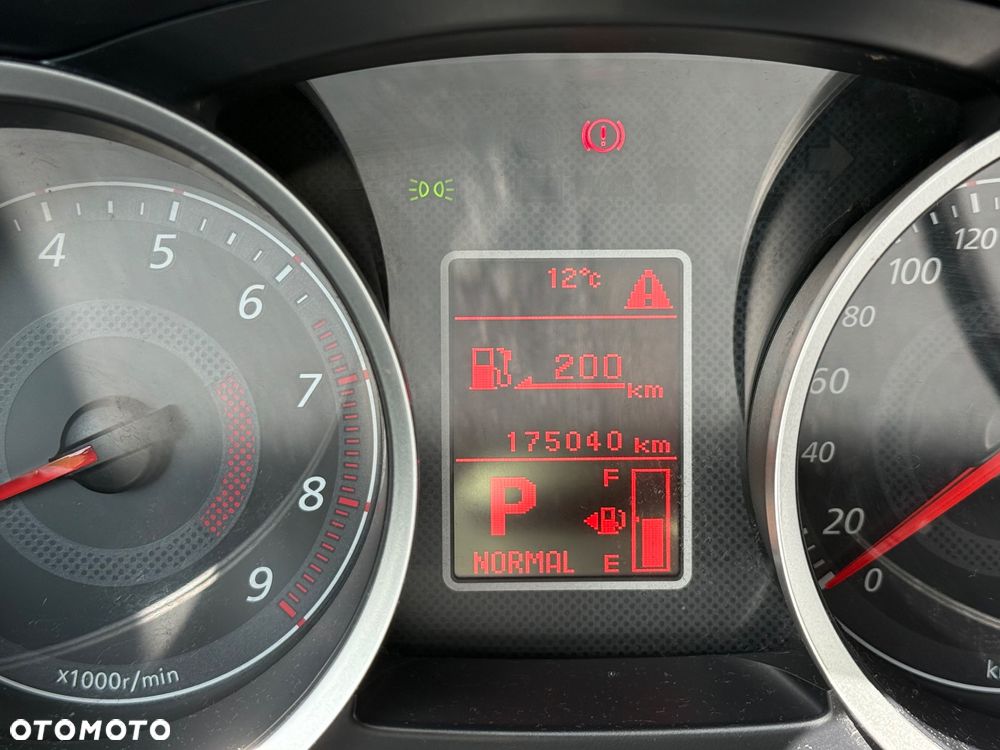 Mitsubishi Lancer - 9
