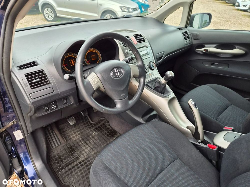 Toyota Auris 1.6 VVT-i Team - 6