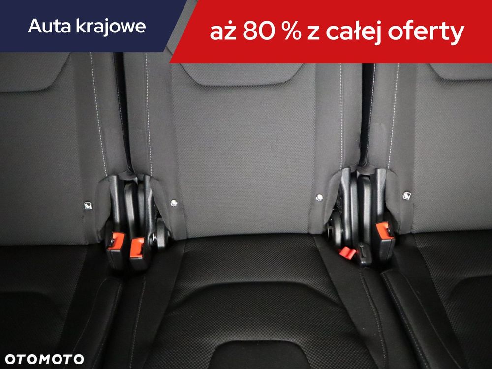 Ford S-Max - 11
