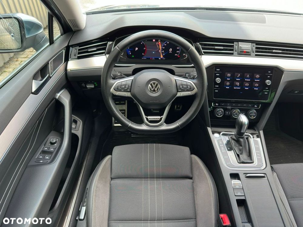 Volkswagen Passat Alltrack 2.0 TDI 4Mot DSG - 16