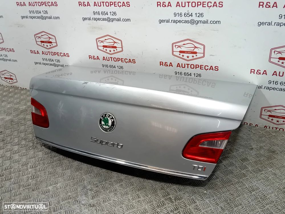 Tampa Porta Mala Skoda Superb II 2 Sedan Original - 4