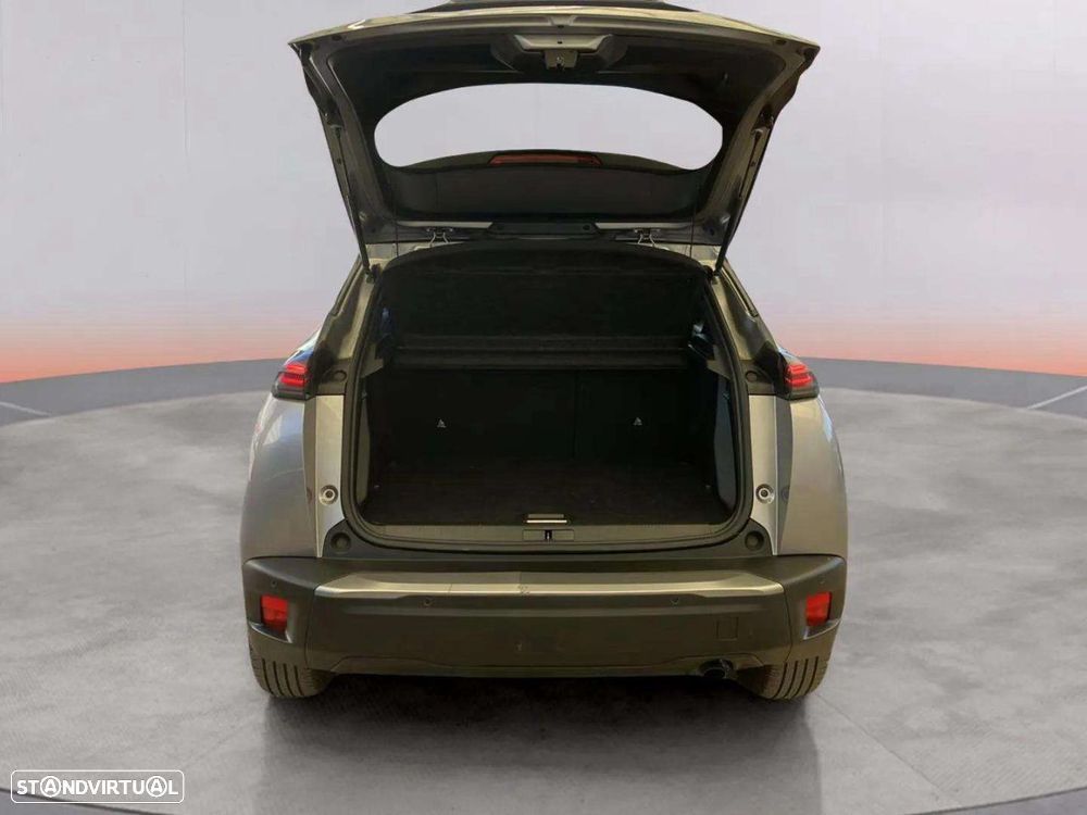 Peugeot 2008 1.2 PureTech Allure - 8