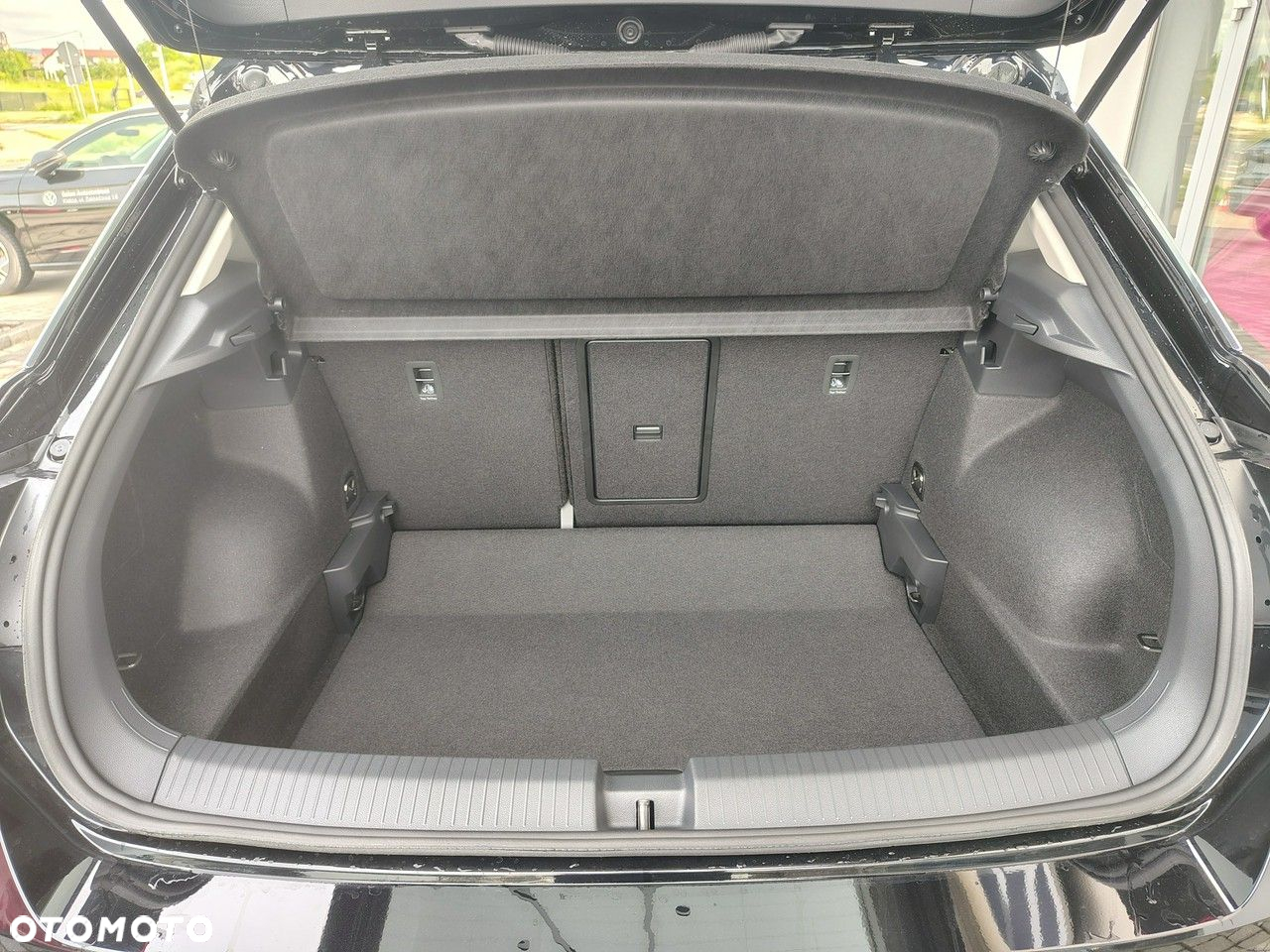 Volkswagen T-Roc 1.5 TSI Life Plus DSG - 12