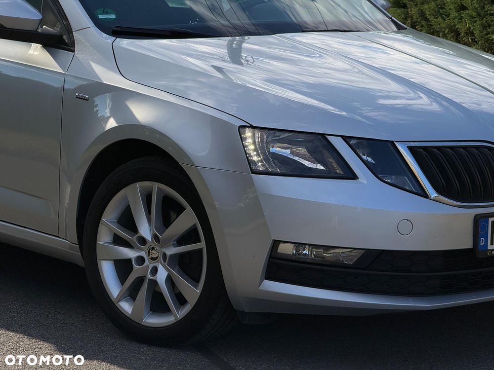 Skoda Octavia 1.6 TDI Drive - 4