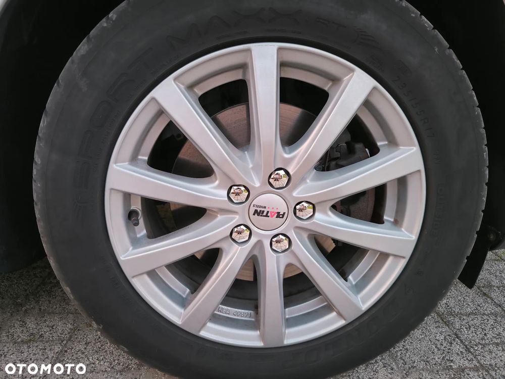 Ford S-Max - 17