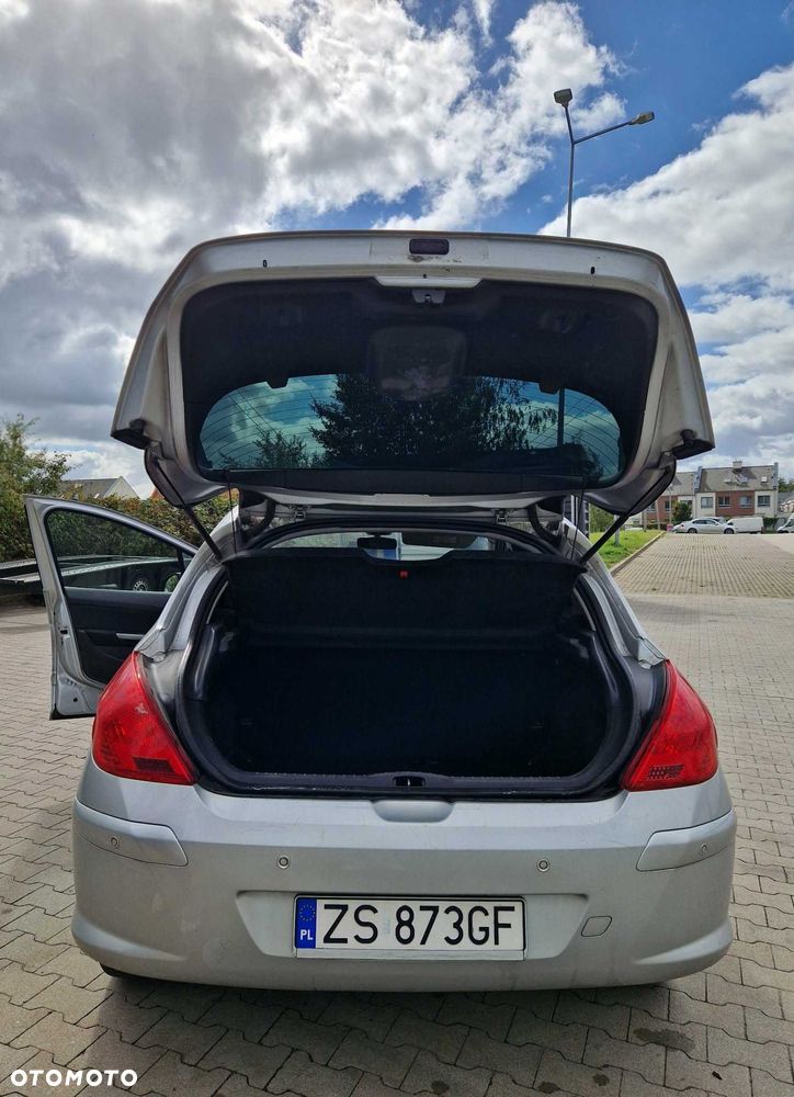 Peugeot 308 - 3