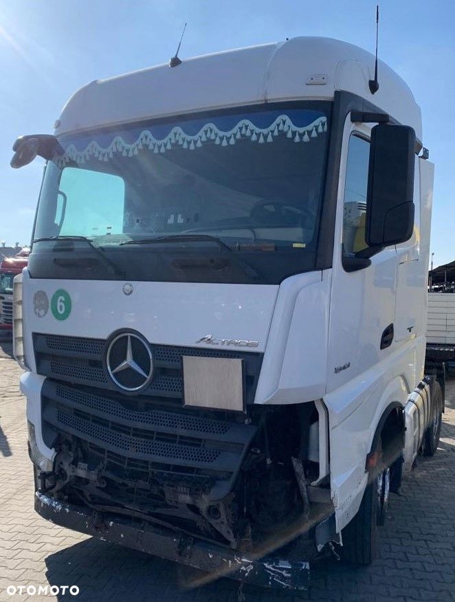 SZKIELET KABINY MERCEDES ACTROS MP4 EU - 1