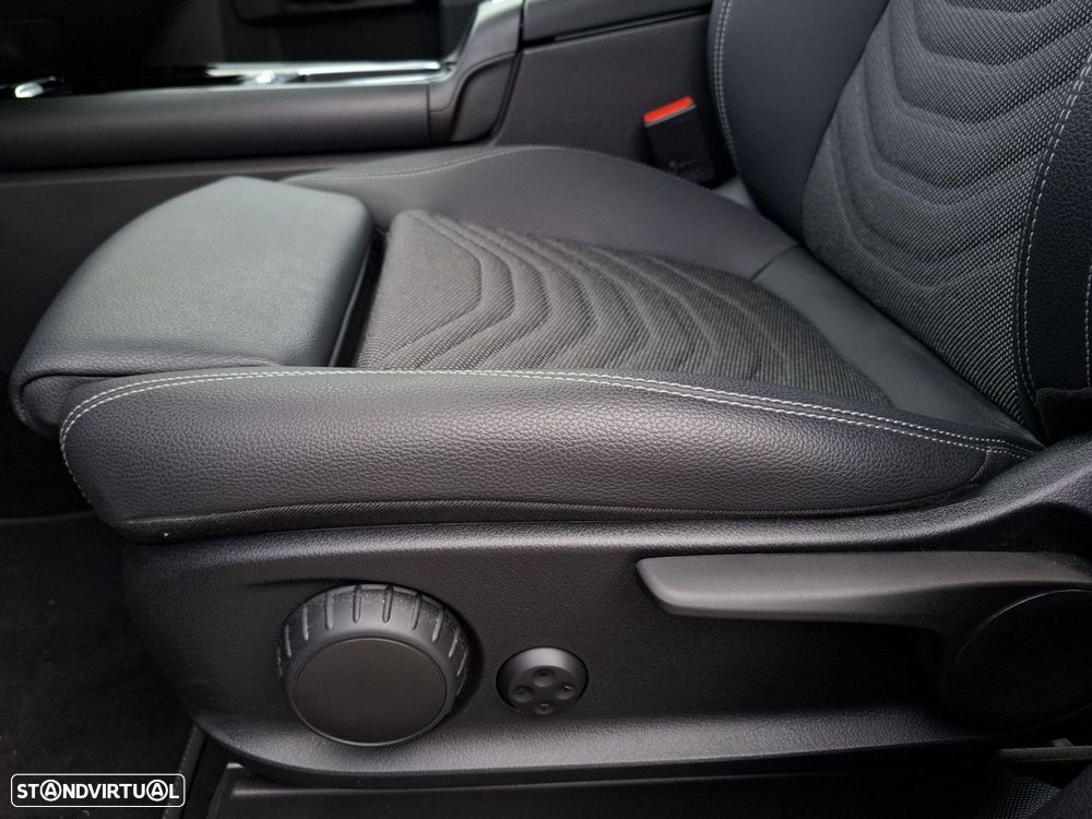 Mercedes-Benz B 250 e - 15