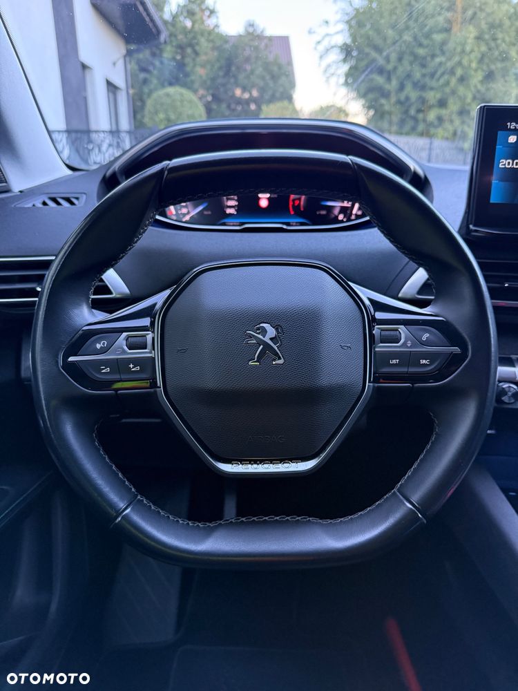 Peugeot 5008 - 29