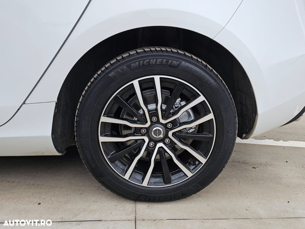 Volvo V40 D2 Geartronic Momentum - 13