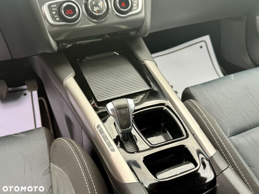 Citroën C4 e-HDi 110 EGS6 Stop/Start System Exclusive - 21