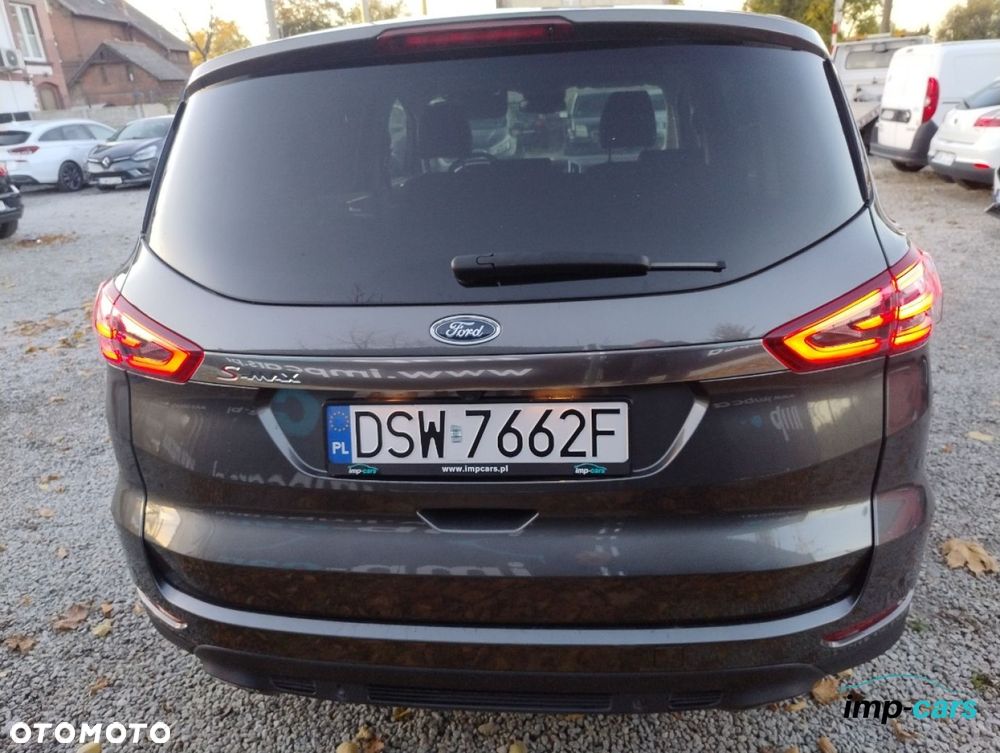 Ford S-Max - 20