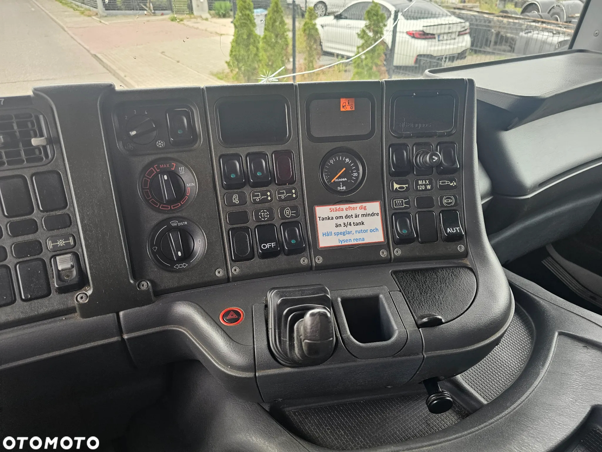 Scania P 114 ; 4X2 ; 380 - 12