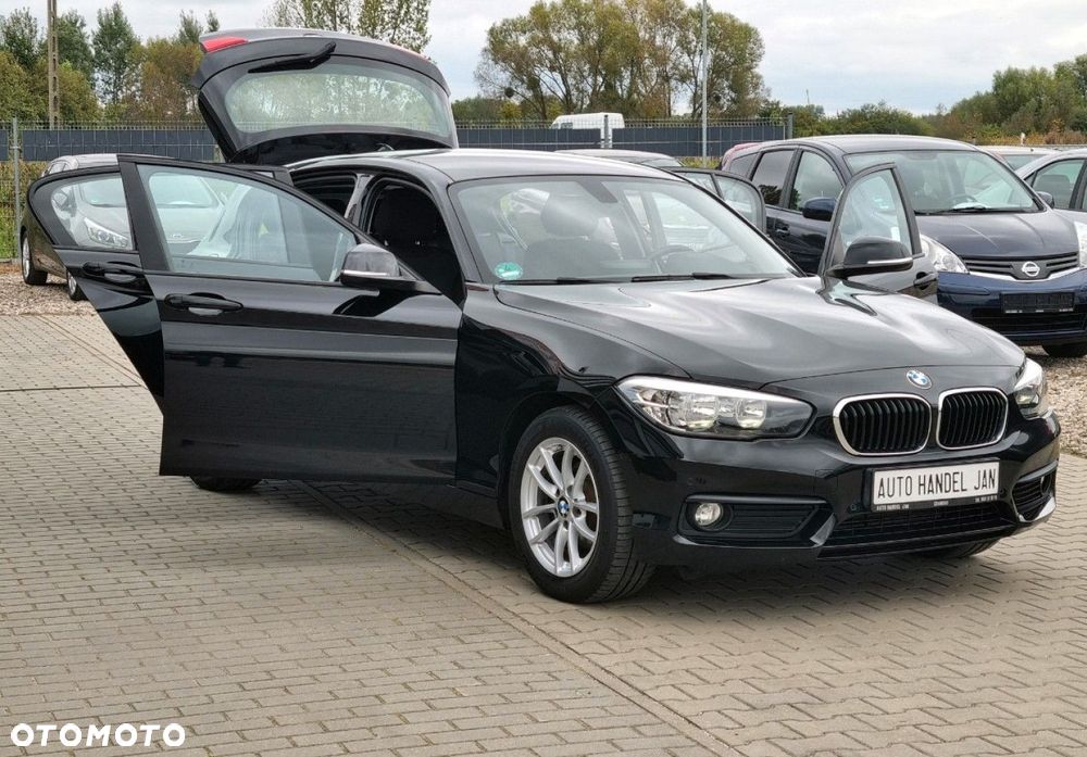 BMW Seria 1 - 17