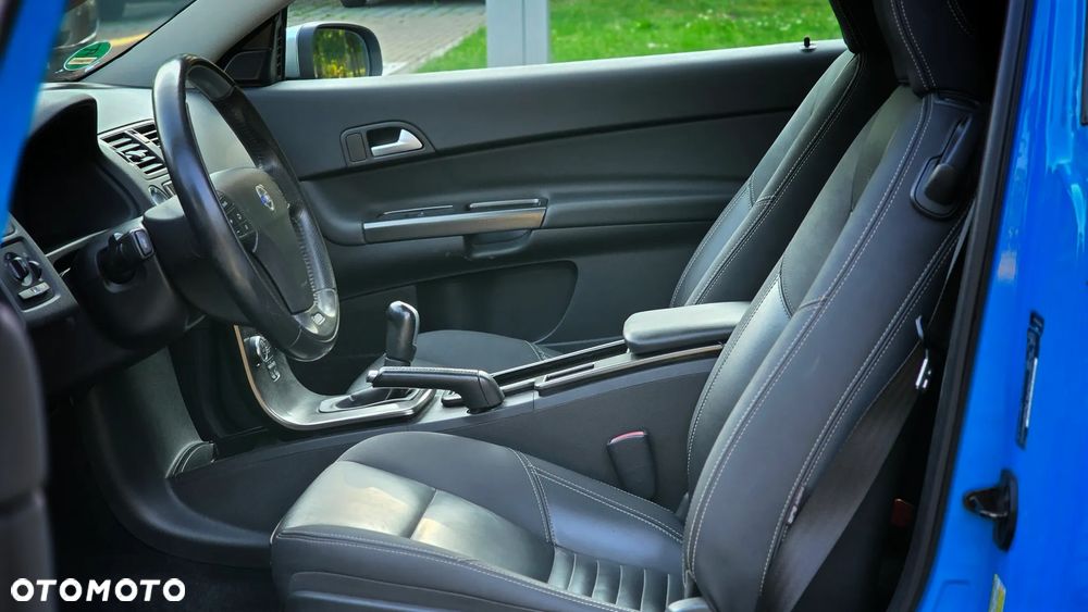 Volvo C30 T5 R-Design - 19