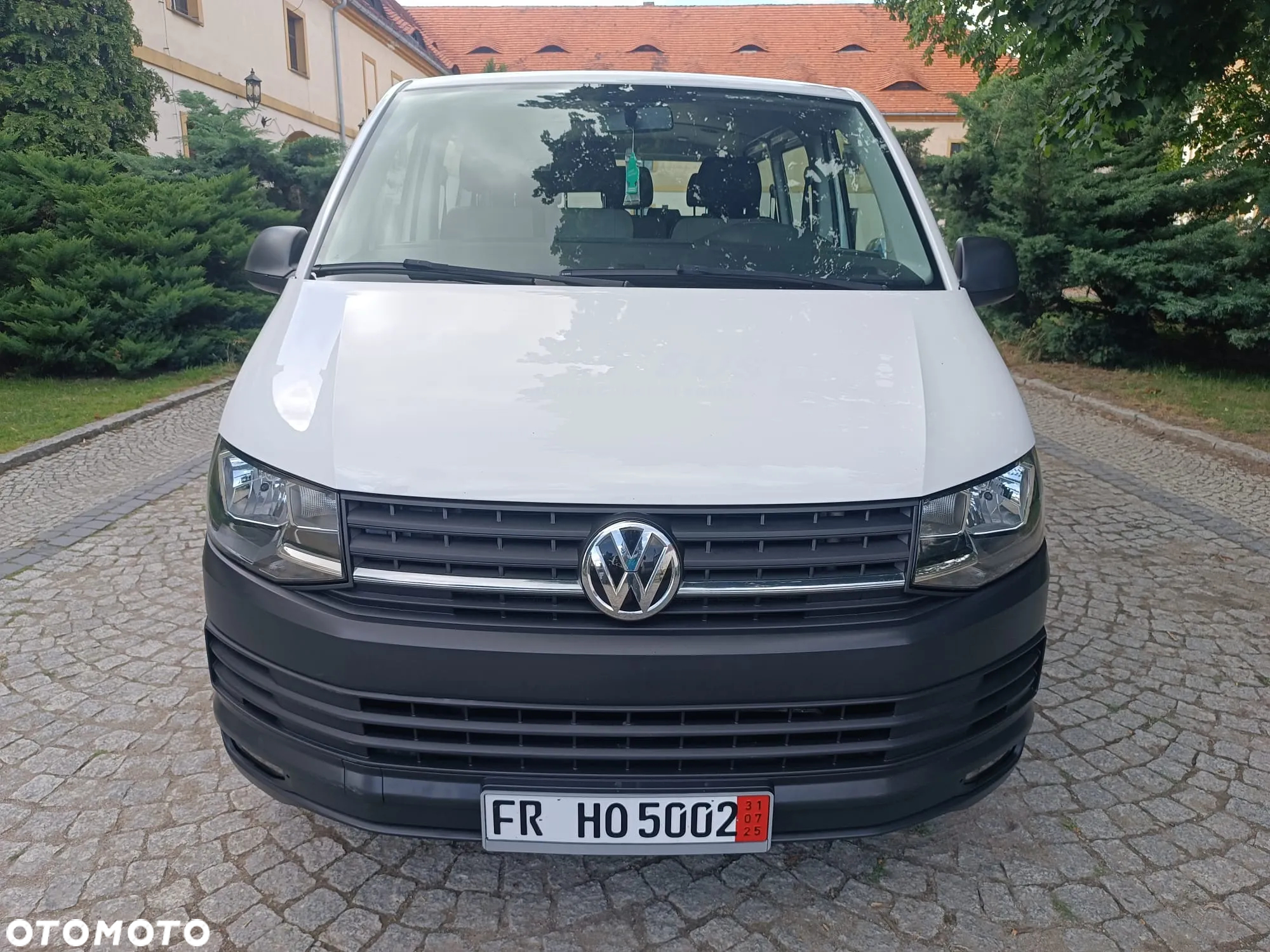 Volkswagen Transporter T6 TDI L1H1 - 2