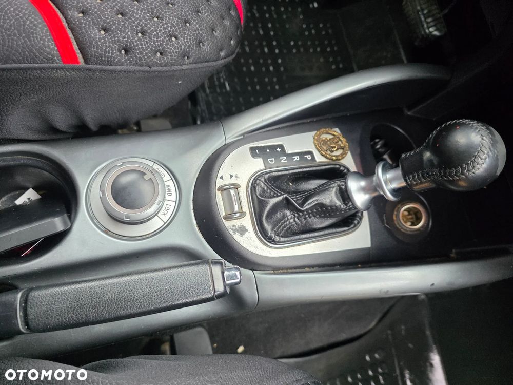 Mitsubishi Outlander 2.2 DID Instyle EU5 TC-SST - 8