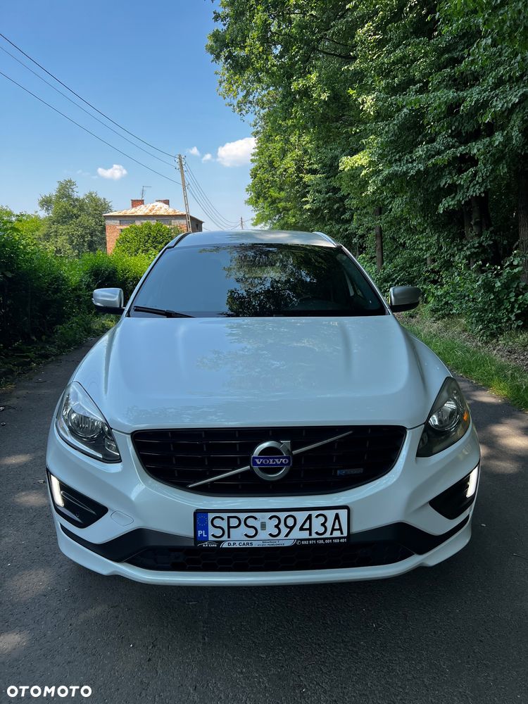 Volvo XC 60 D4 Drive-E R-Design Momentum - 17