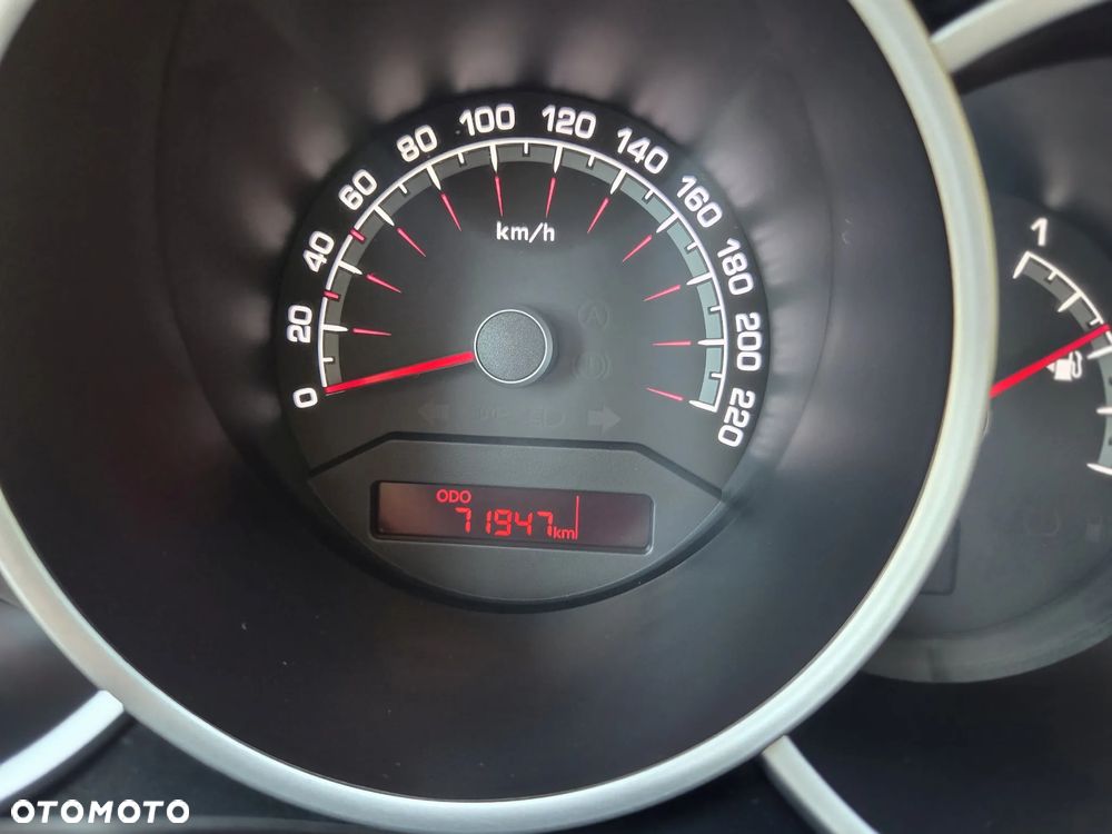 Kia Venga 1.4 CVVT Dream Team Edition - 12
