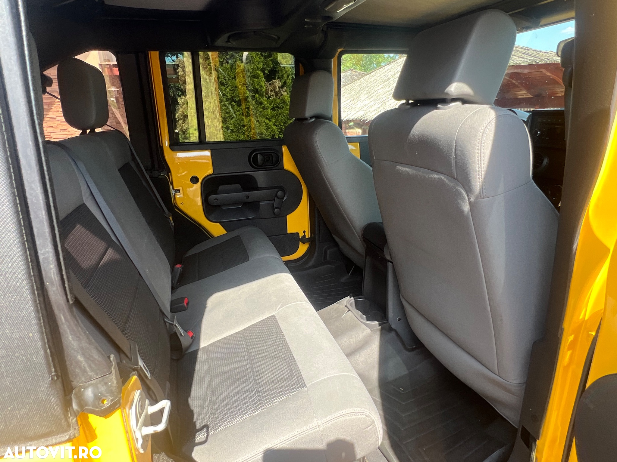 Jeep Wrangler - 19
