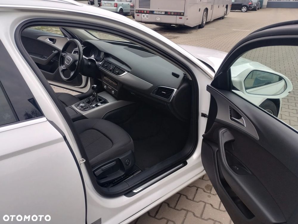 Audi A6 - 8
