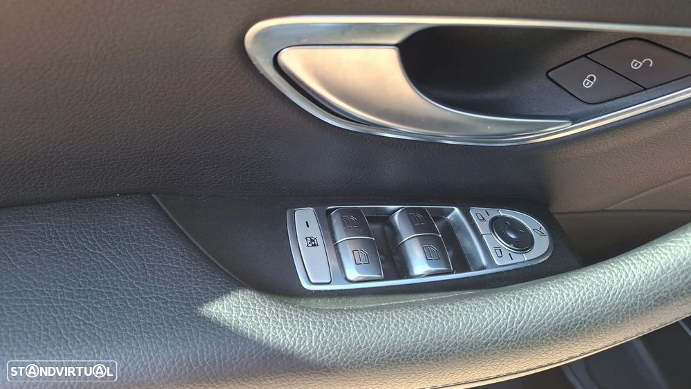 Mercedes-Benz E 220 d AMG Line - 7