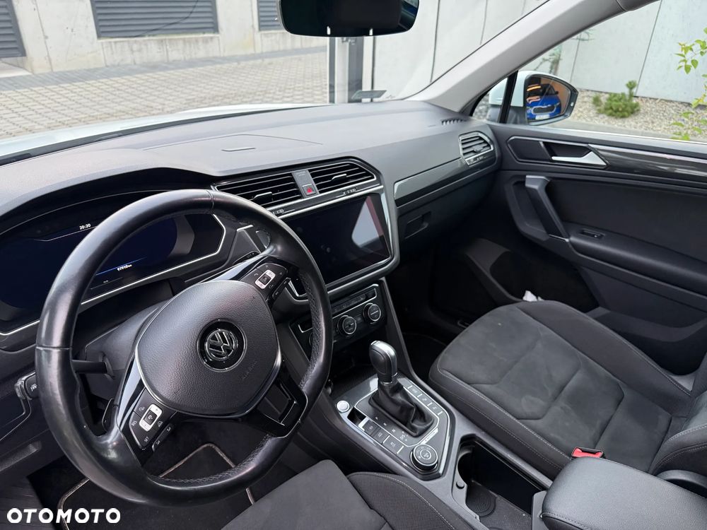 Volkswagen Tiguan - 17