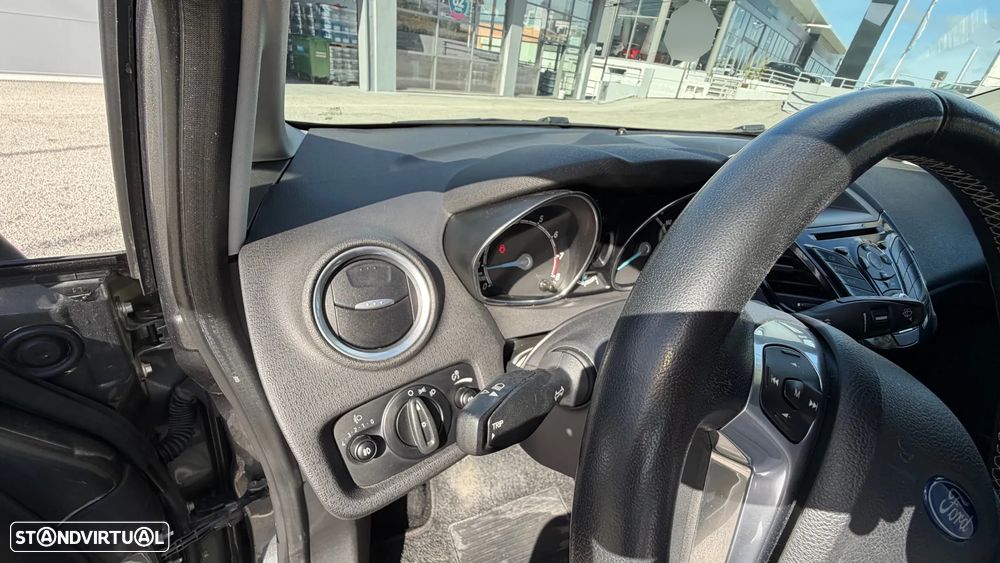 Ford Fiesta 1.0 Ti-VCT Titanium - 15