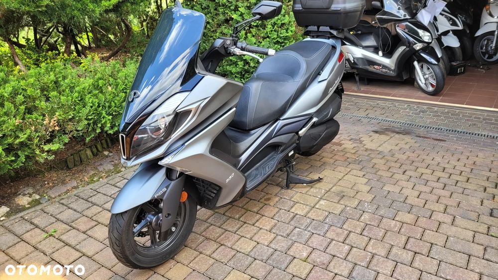 Kymco Downtown - 30
