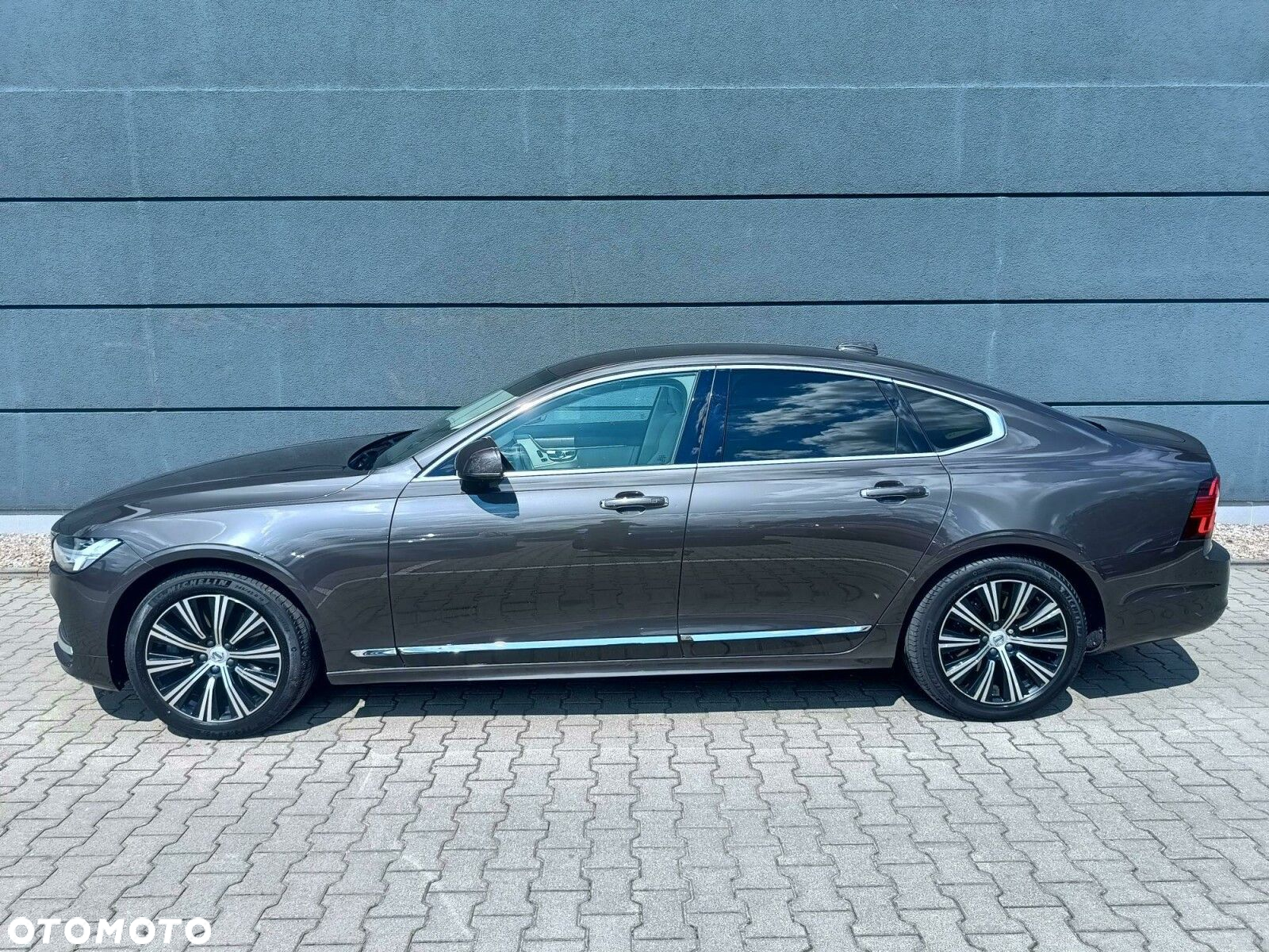 Volvo S90 - 11
