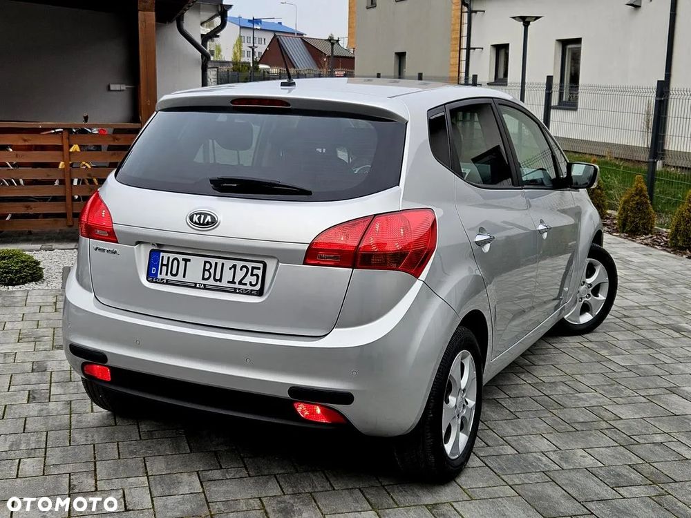 Kia Venga 1.6 CVVT Automatik Dream-Team Edition - 11