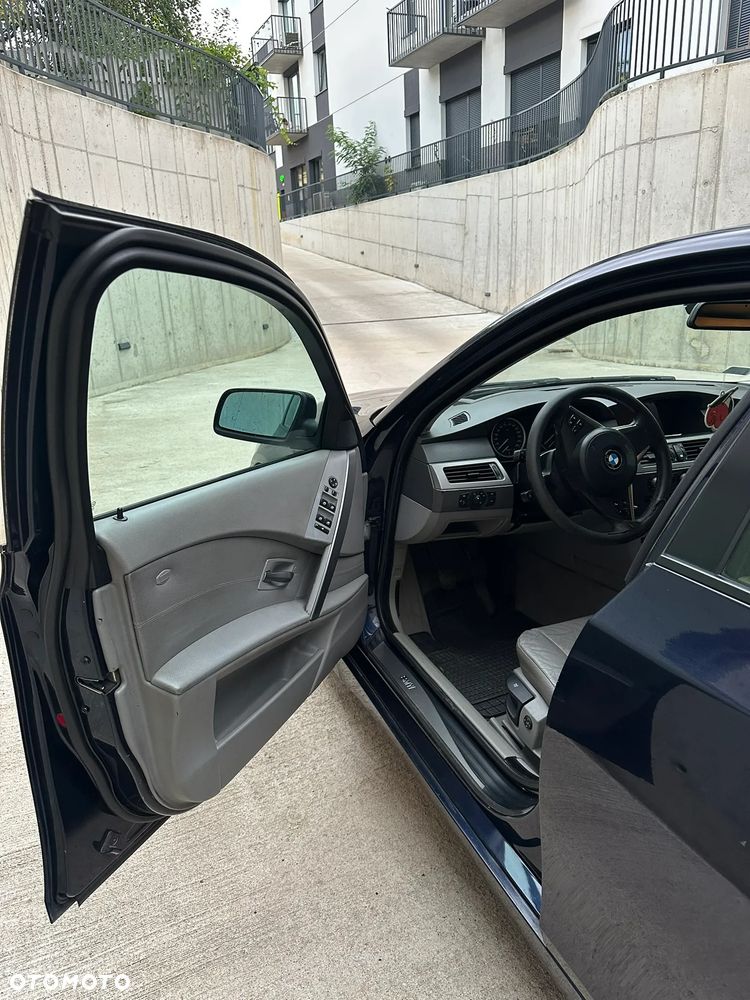 BMW Seria 5 - 10