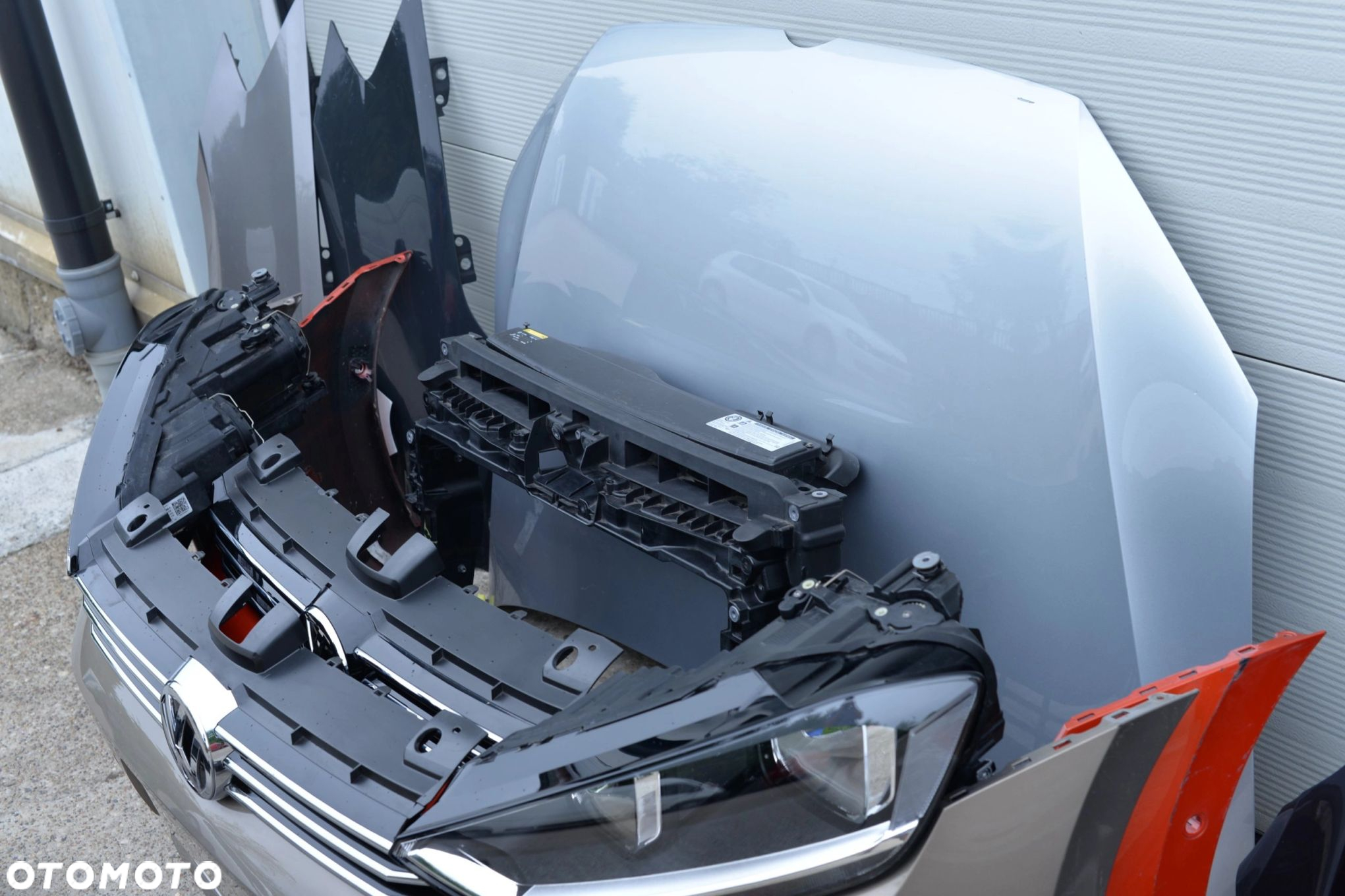 MASKA ZDERZAK GRILL BŁOTNIK LAMPA H7 XENON PAS BELKA VW GOLF SPORTSVAN - 12