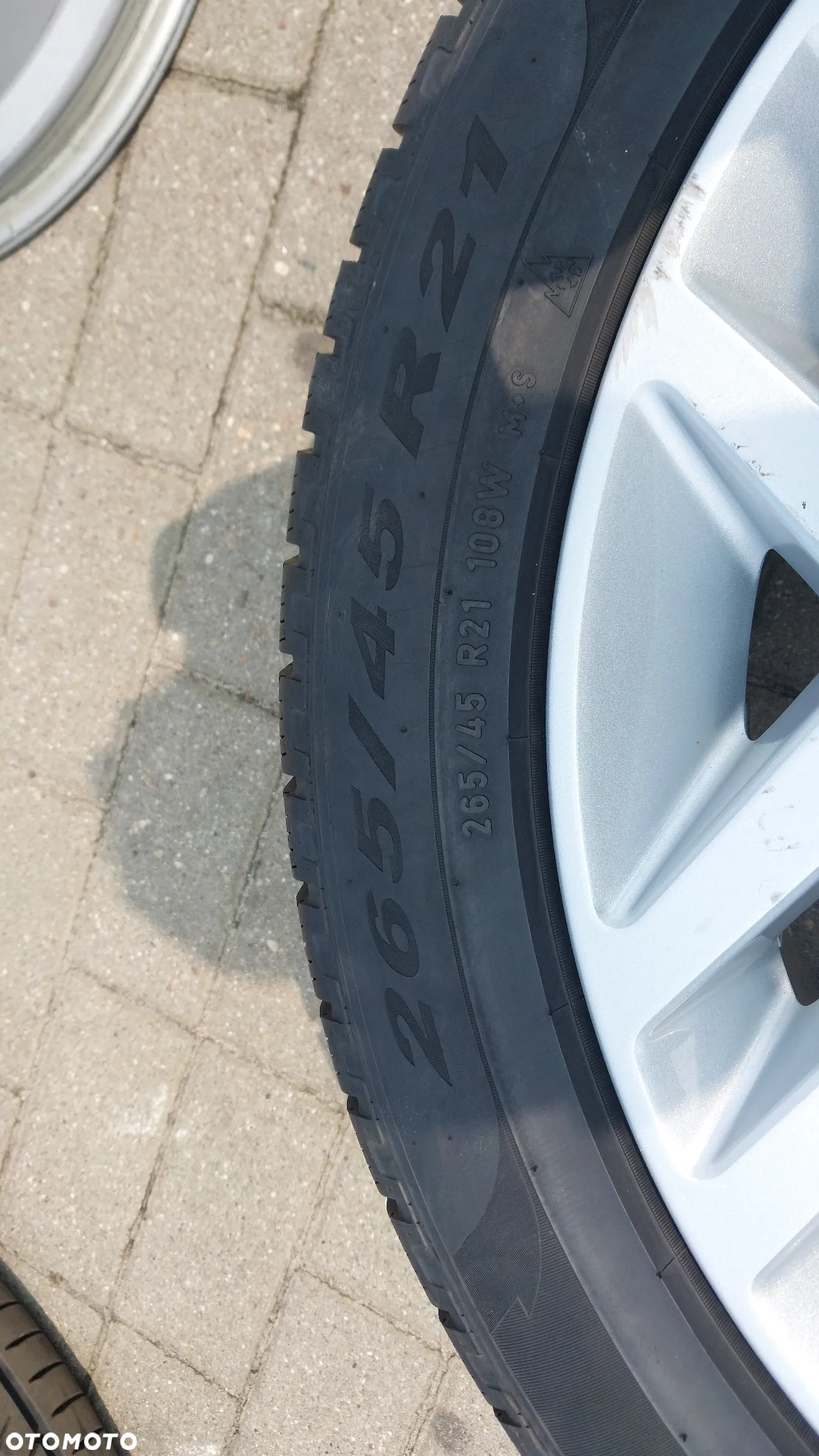 Pojedyncza opona Pirelli Scorpion Winter 265/45 R21 108W - 3